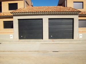 mataró puerta metálica