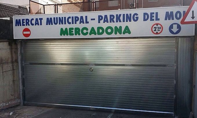 instalación y montaje puerta en Mercadona Ripollet